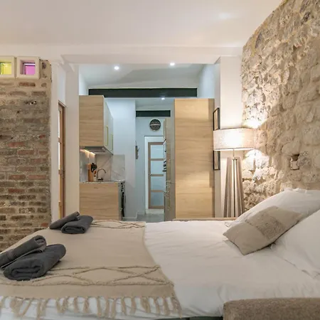 Cosy 20e * Parijs
