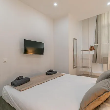 Cosy 20e Appartement Parijs