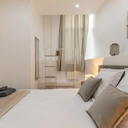 Appartement Cosy 20e Parijs